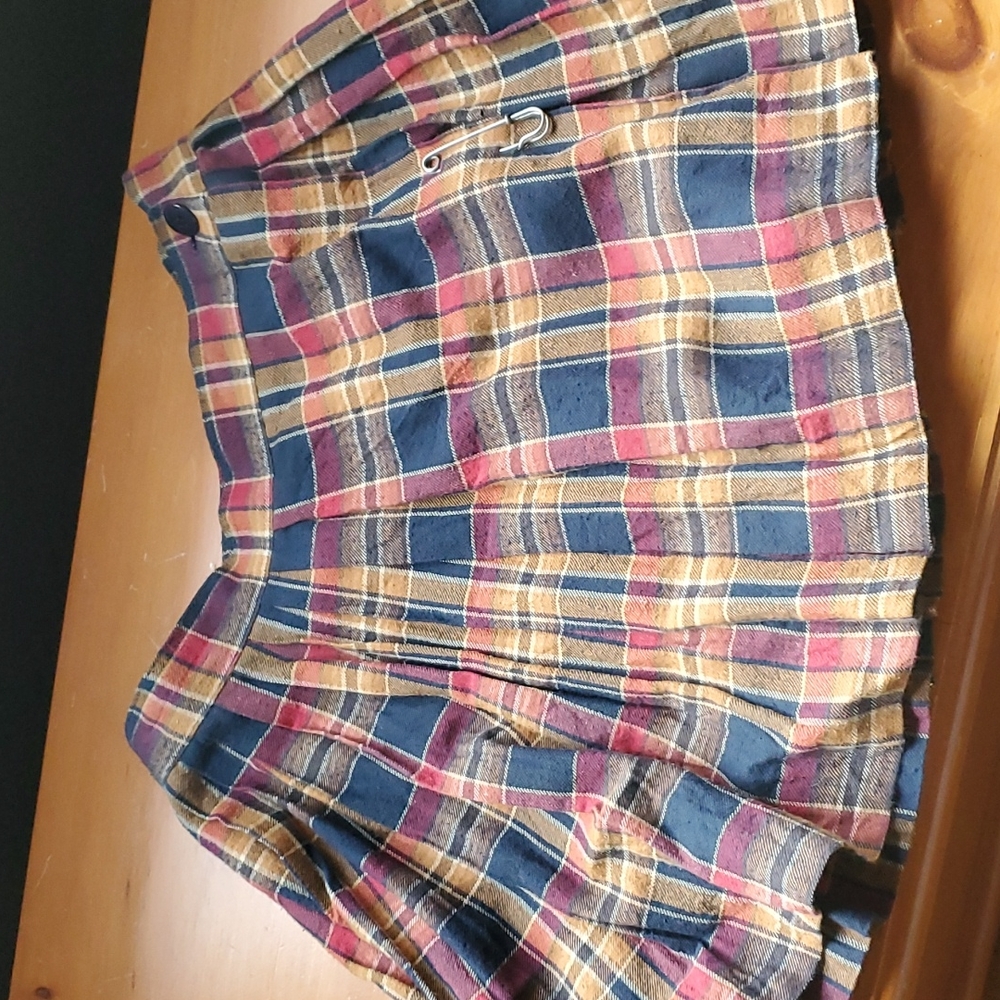 Mini Plaid Guess skirt